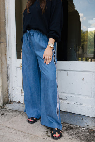 SPORTY JEANS TROUSERS