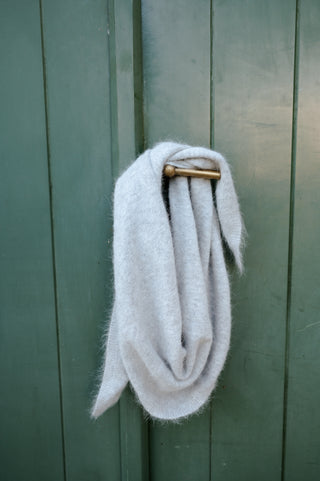 LEON SCARF GREY