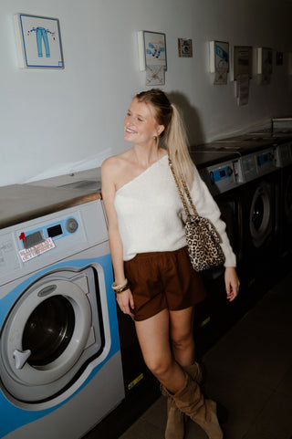 PAIGE SHORT BROWN