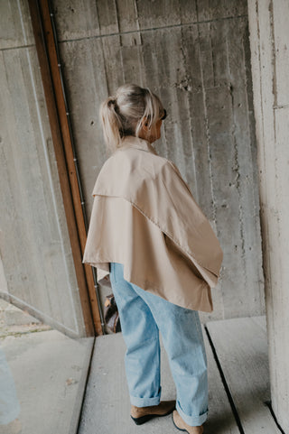 FINN TRENCHCOAT BEIGE