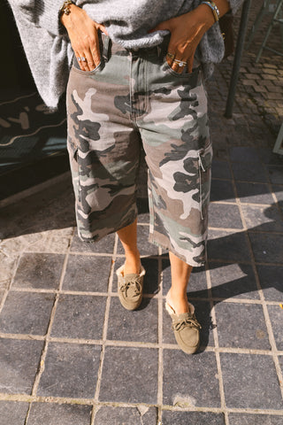 MADDIE CARGO SHORT ARMY