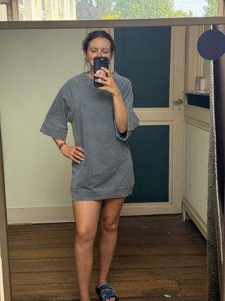 ARCHIVE SALE TREASURE SWEATERDRESS GREY