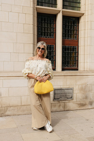 LILI OFF-SHOULDER BLOUSE