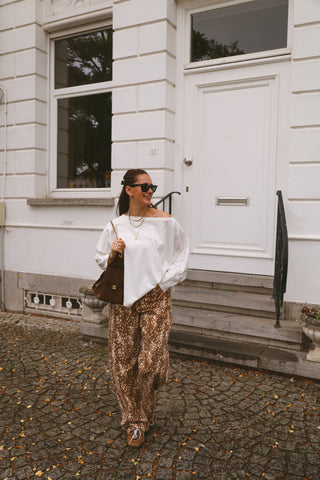 MIMI OFF SHOULDER T-SHIRT WHITE