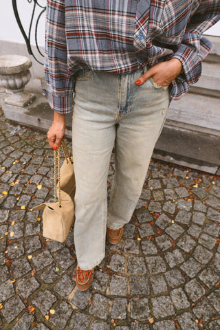 LUX DIRTY DENIM JEANS