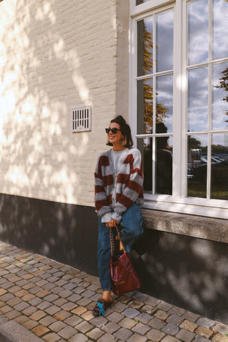 DOLLY STRIPED CARDIGAN GREY/BURGUNDY