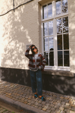 DOLLY STRIPED CARDIGAN GREY/BURGUNDY