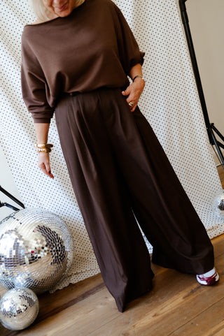 OTIS OFF SHOULDER SWEATER BROWN