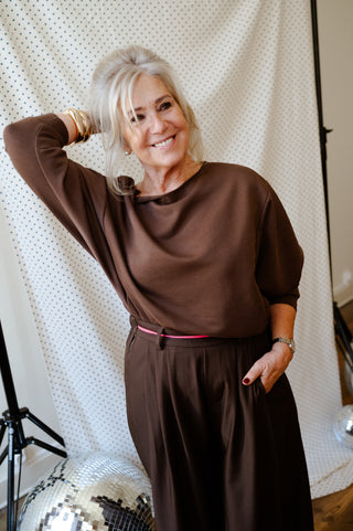 OTIS OFF SHOULDER SWEATER BROWN
