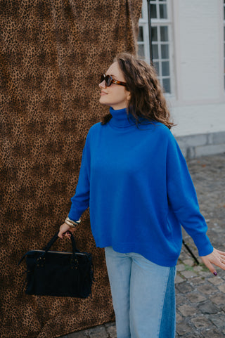 IZZY TURTLENECK KNIT AZURE