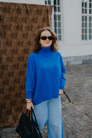 IZZY TURTLENECK KNIT AZURE