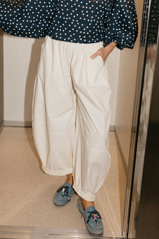 EMMA TROUSERS OFF-WHITE