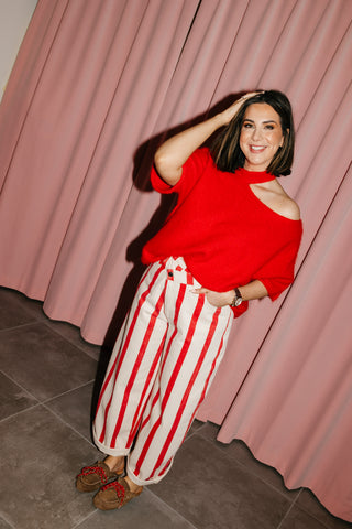 ELLA CUT-OUT SHOULDER KNIT RED