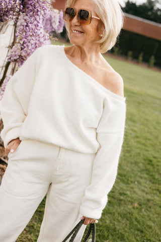 SOPHIA OFF SHOULDER KNIT ECRU
