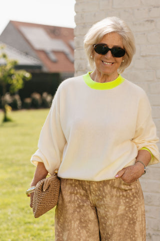 MADDIE KNIT WHITE/NEON GREEN