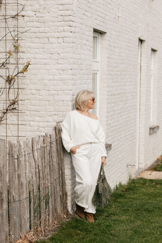 SOPHIA OFF SHOULDER KNIT ECRU