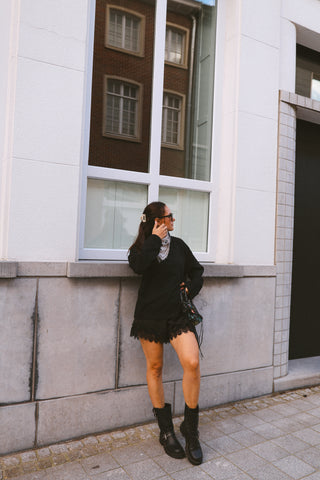 CORA LACE SHORT BLACK