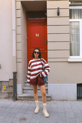 PREORDER - OLIVIA SWEATER BEIGE/BURGUNDY